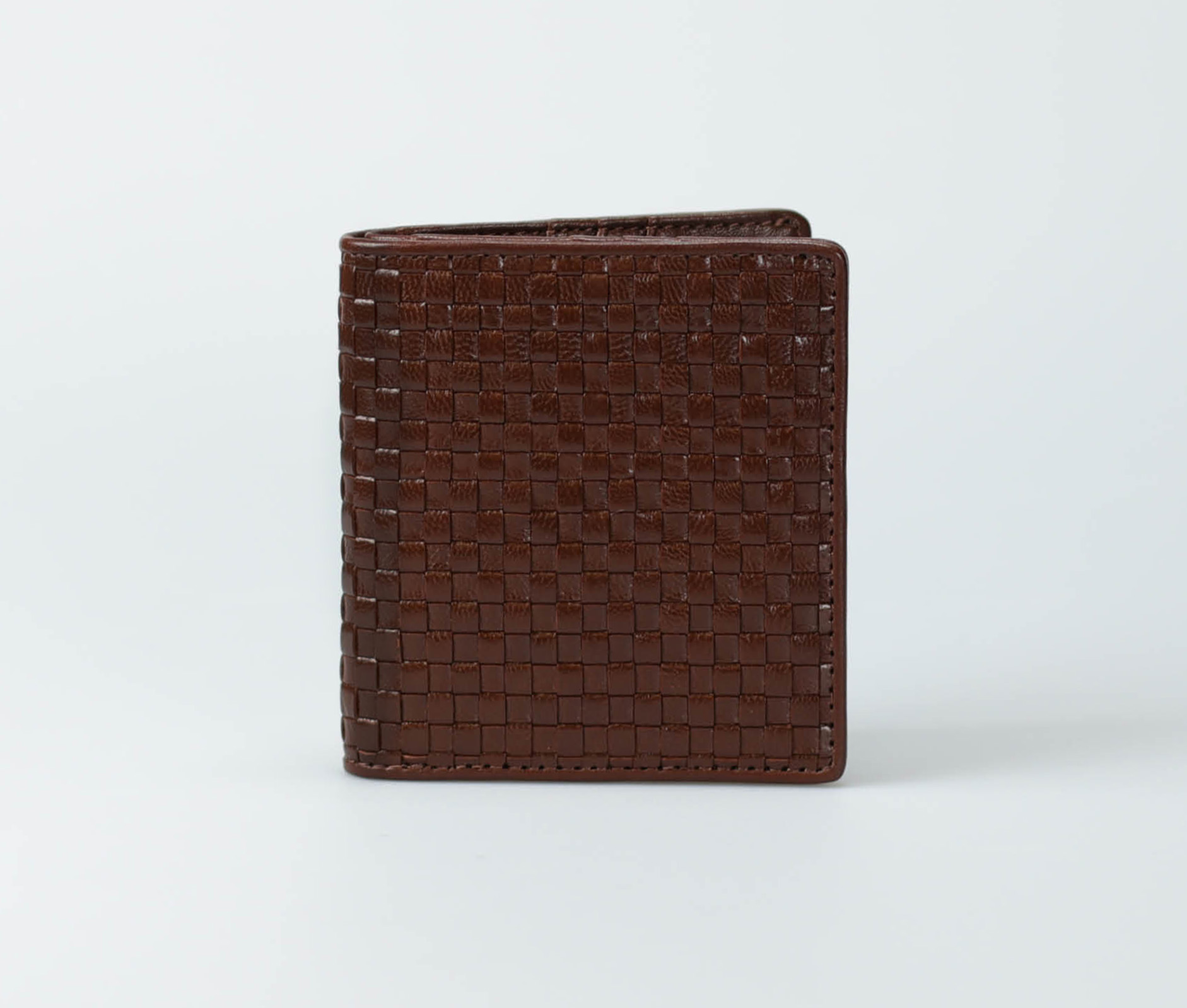brown-men-classic-weave-wallet-trenza-tresse-1 Bifold Vertical Woven Leather Wallet