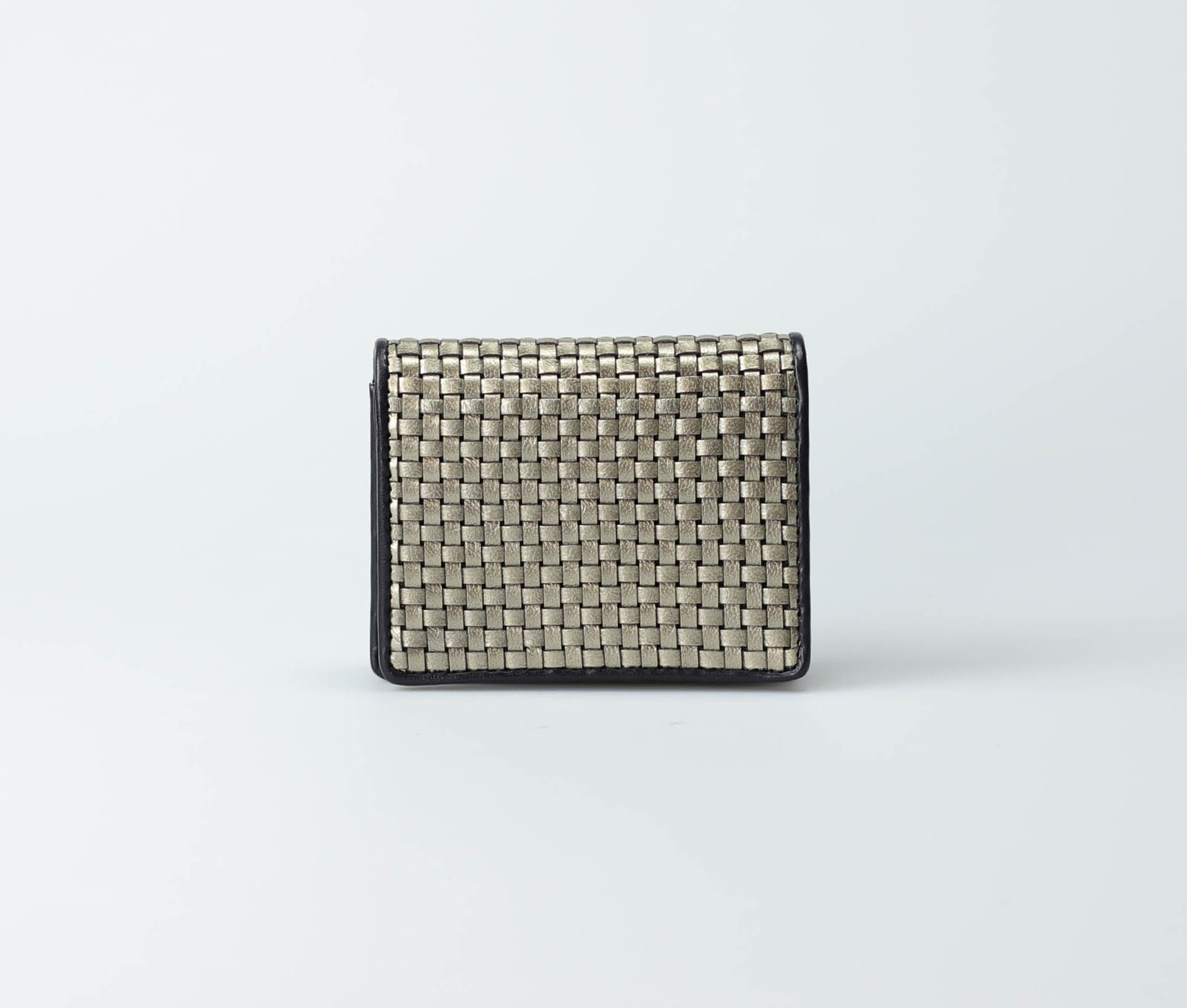 gold-metallic-women-classic-weave-cardcase-buna-tresse-1 woven leather purse