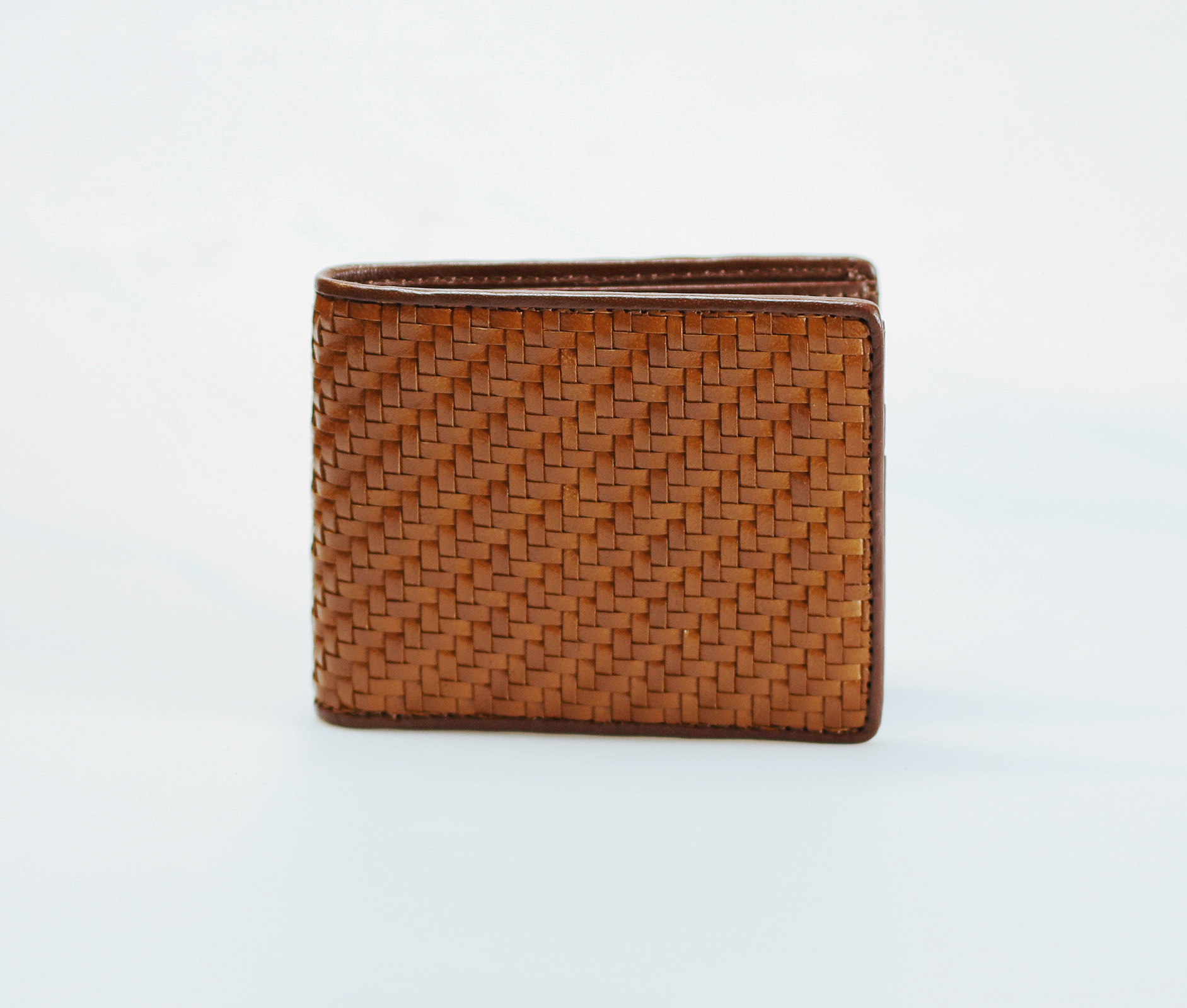 Tranca_Whiskey-Saddle Mens Bifold Woven Leather Wallet