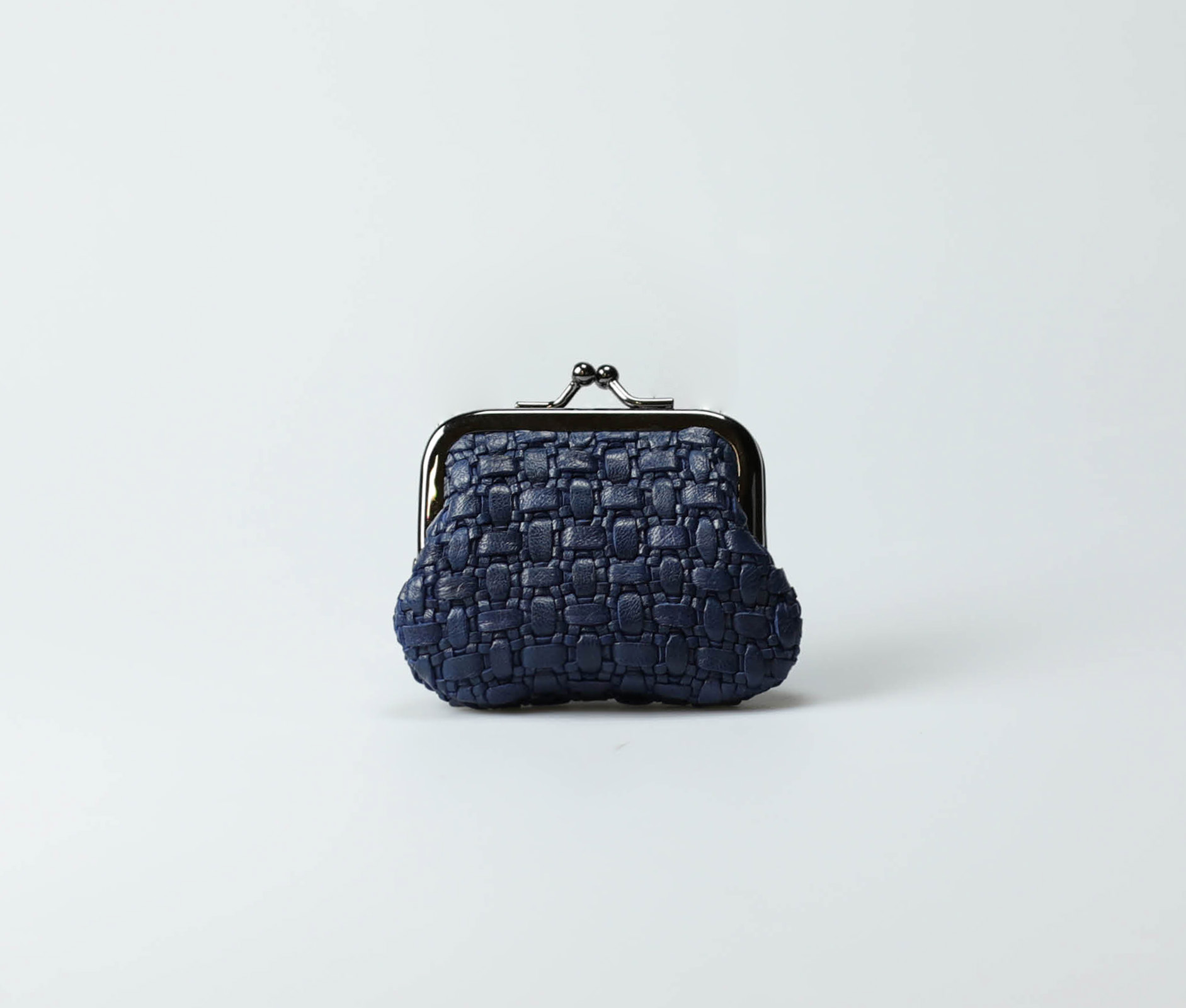 navy-blue-women-classic-weave-coin-purse-tenu-tresse-1 navy-blue-women-classic-weave-coin-purse-tenu-tresse-1